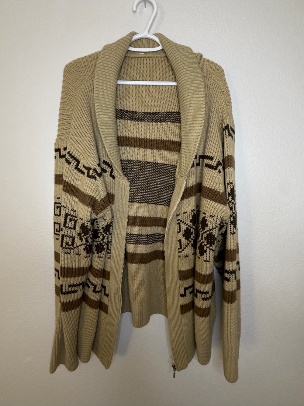Men’s 2XL Southwestern Aztec Shawl Collar Cardigan Sweater Beige Brown